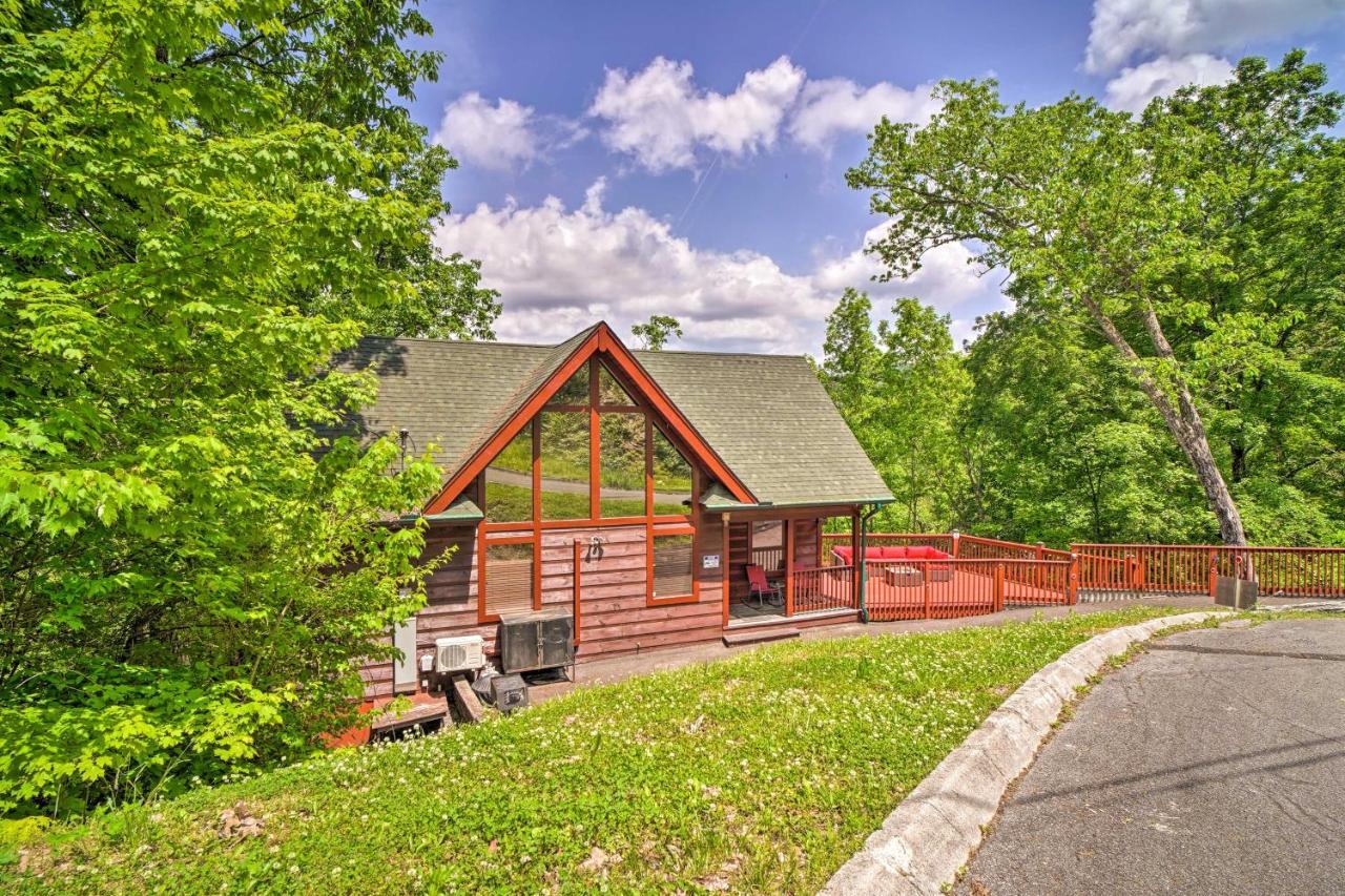 Pigeon Forge Cabin Sauna, Saltwater Pool And Views! 塞维尔维尔 外观 照片