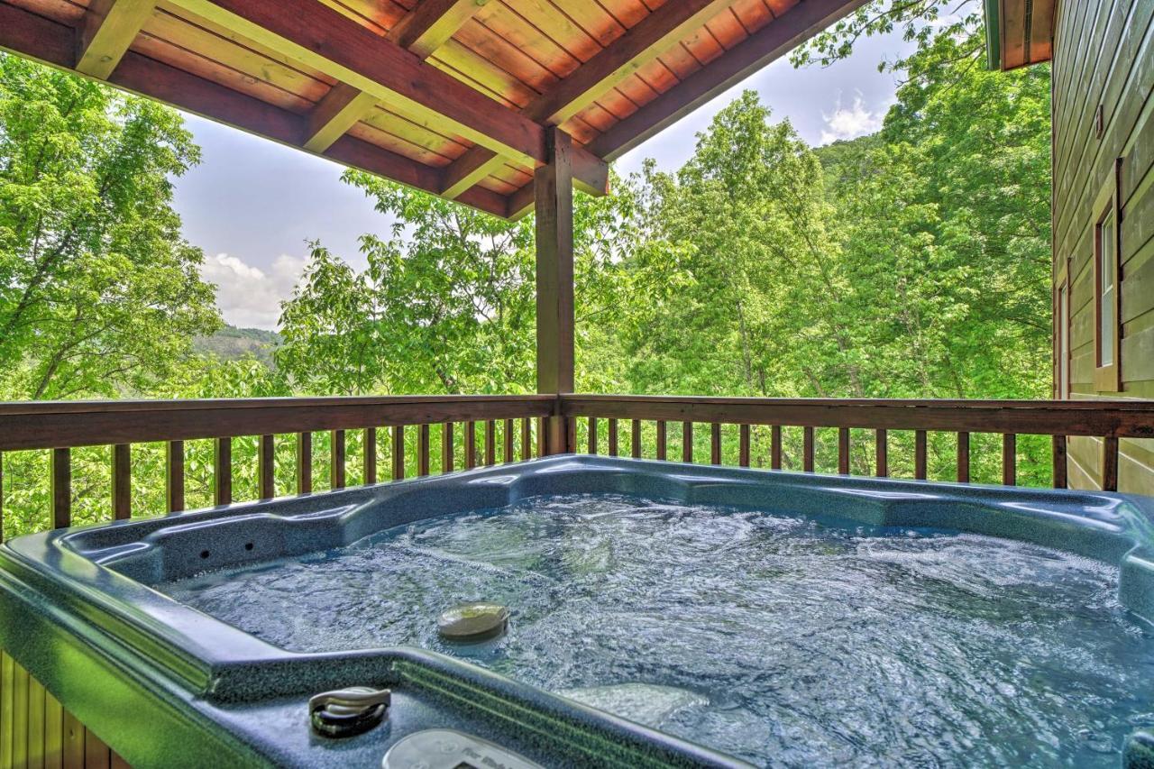 Pigeon Forge Cabin Sauna, Saltwater Pool And Views! 塞维尔维尔 外观 照片