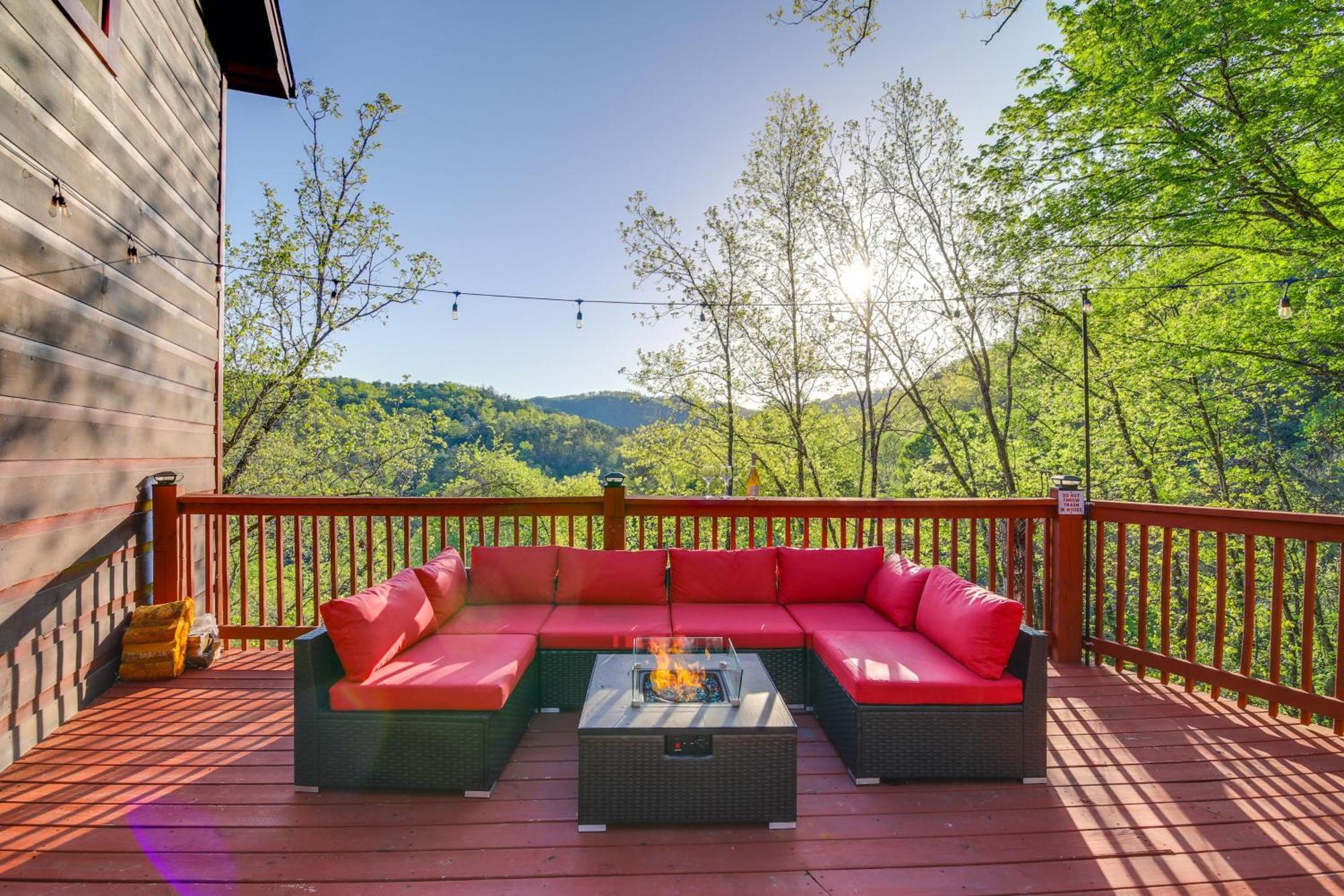 Pigeon Forge Cabin Sauna, Saltwater Pool And Views! 塞维尔维尔 外观 照片
